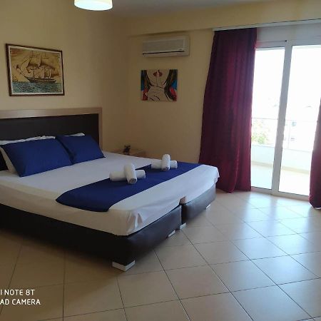 Summer Life Apartments Sarande Exterior photo